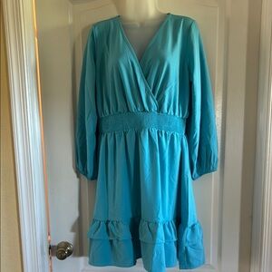 Elegant Turquoise Long Sleeve Dress